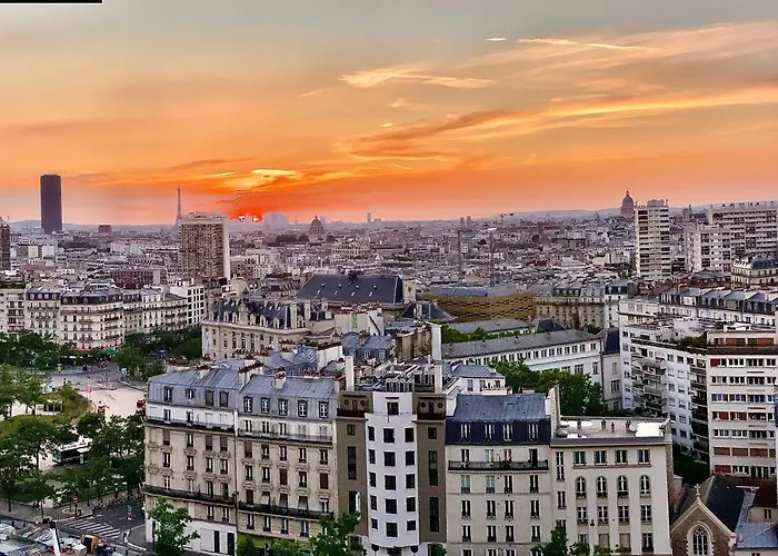 3 Bedrooms In Heart Of Paris With A Unique View Of All Paris Free Wifi