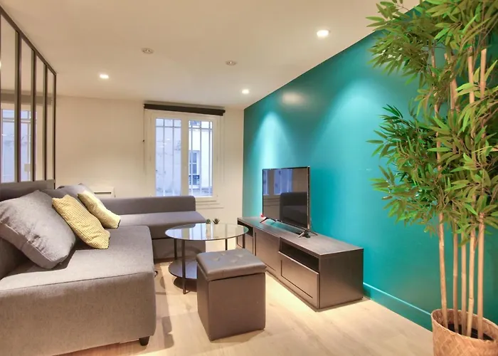 Luxurious Studio Republique Saint Martin Free Netflix