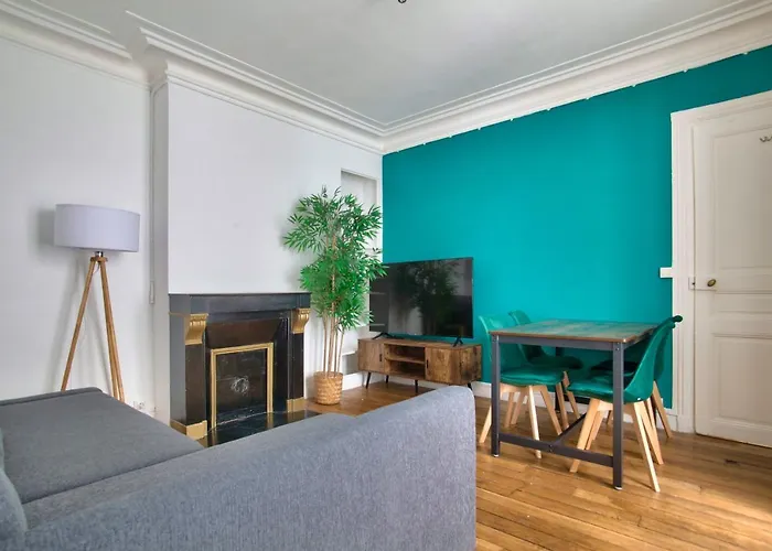 Luxurious 1 Bedroom Notre Dame de Paris Monge Free Netflix