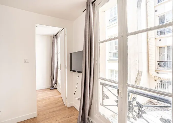 148 - Urban Studio In Paris