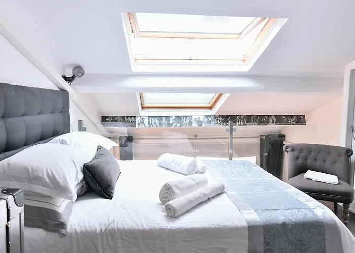 Duplex Design & Moderne En Plein Coeur De Paris