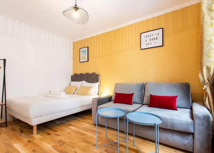Cozy Studio In The Heart Of Paris
