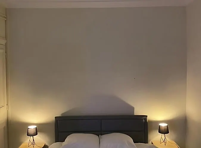 Spacious Apartment Next To Place Vendome