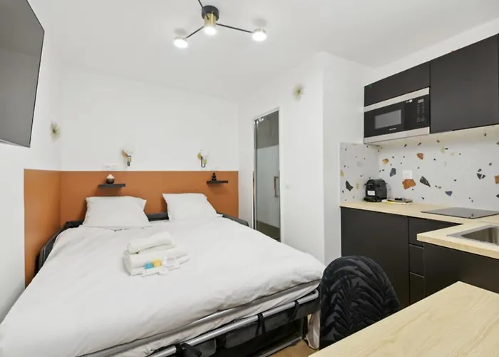 342 Suite Elena - Stunning Parisian Apartment