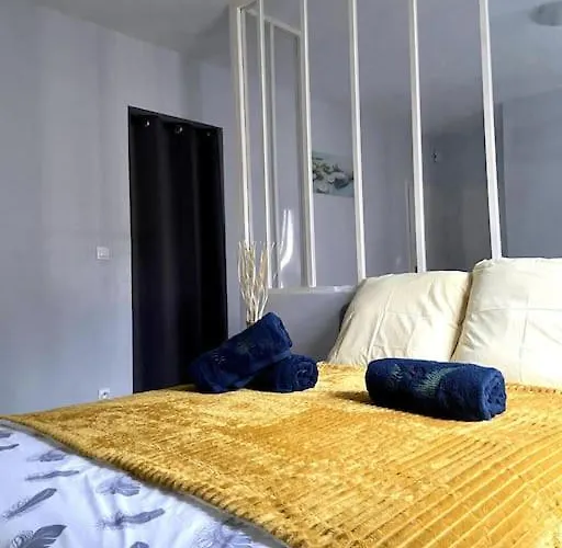 Apartment In The Heart Of Chinatown, Paris