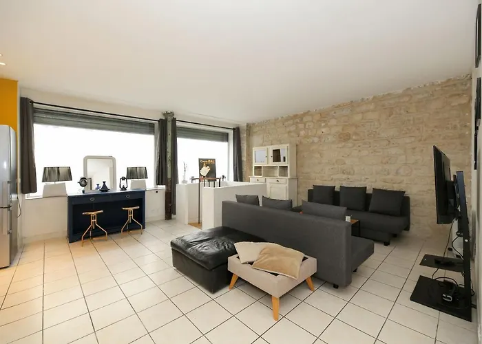 Appartement Familial Proche Des Commerces - 8P
