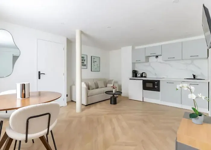 Pte De La Chapelle Magnifique Appartement 1Br