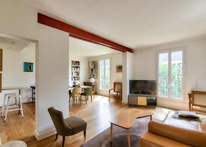 Nice Apartment For 2 People - Paris 19E