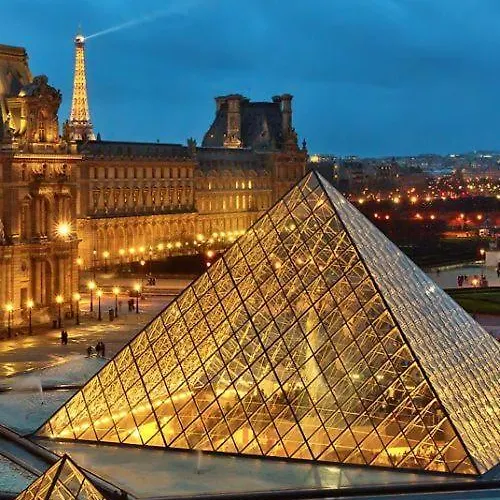 Last - Minute Deal 6 Peoples Large Super Central Paris Eiffel Louvre Flat