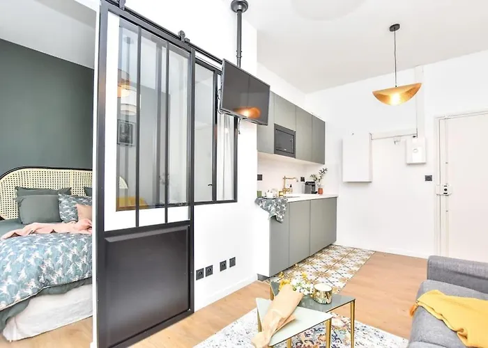 Charming Flat In Montmartre - Imhost