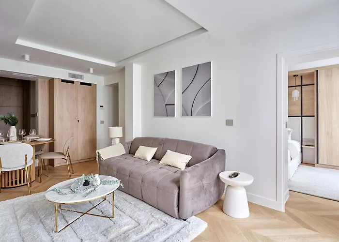 Apartment Centre De Paris By Studio Prestige