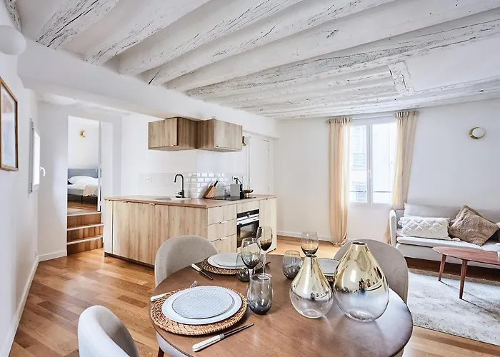 Apartment Saint Germain Des Pres By Studio Prestige