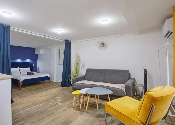 Rent A Room - 2P Passage Du Caire