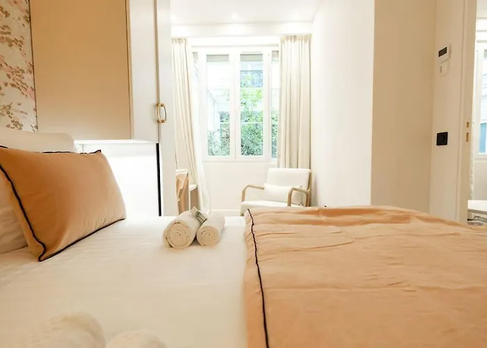 New Luxury Apartment - 4 People