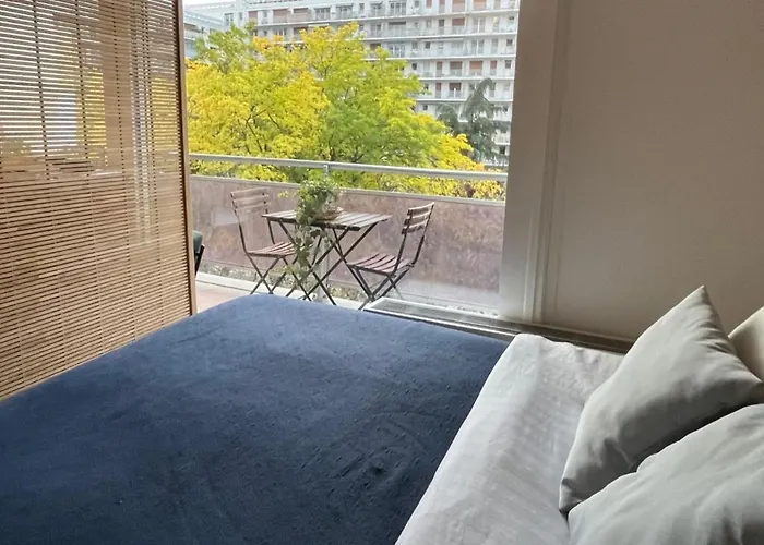 Small Nest With View Of The Eiffel Tower