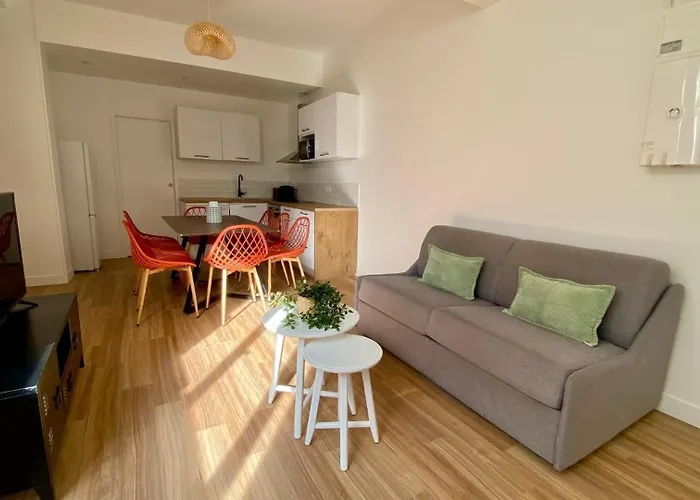 Pois3Ouest - Vast Apartment At Poissonniere 8P