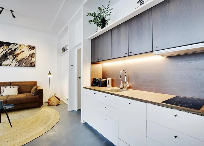 Pick A Flat\'S Apartment In Saint-Michel - Rue Pestalozzi