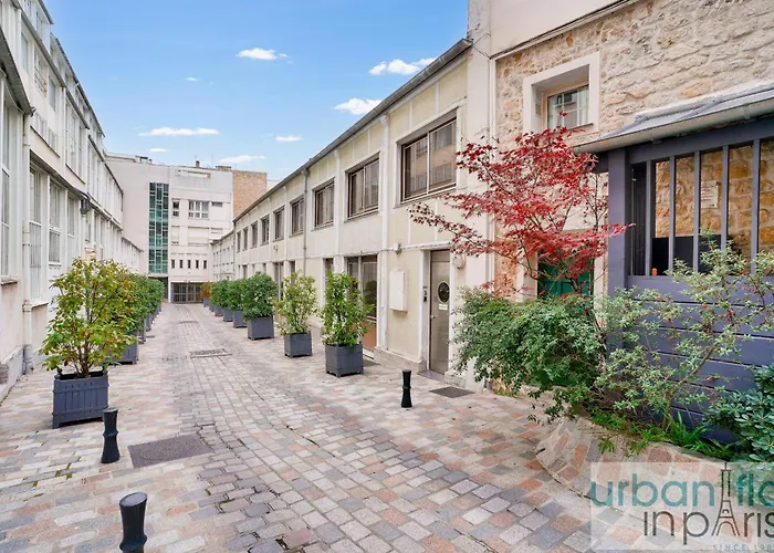 33 - Flat Av Des Champs-Elysees