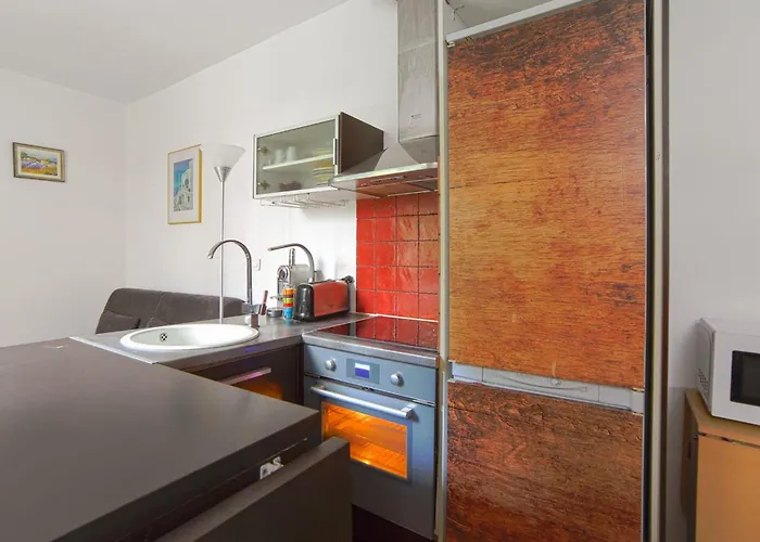 Welkeys - Entrepreuners Apartment