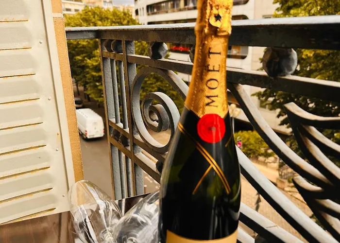 Cosy Appartement Avec Vue Tour Eiffel