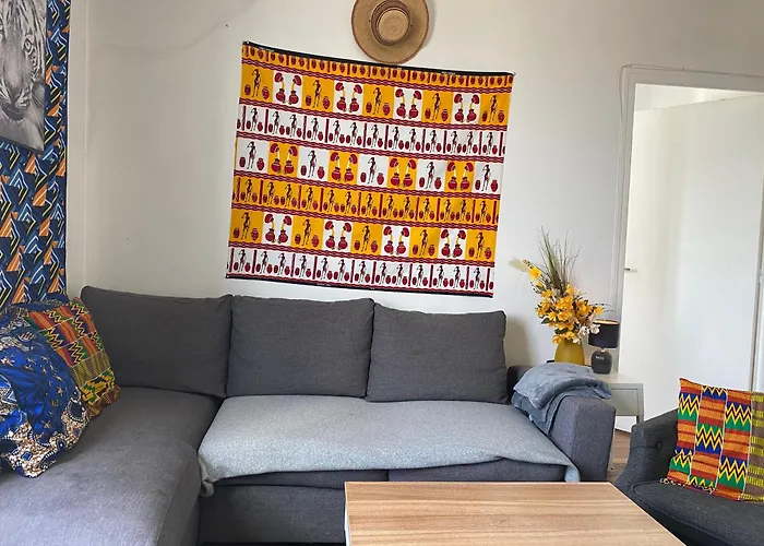 Super Appartement Au Coeur De Montmartre