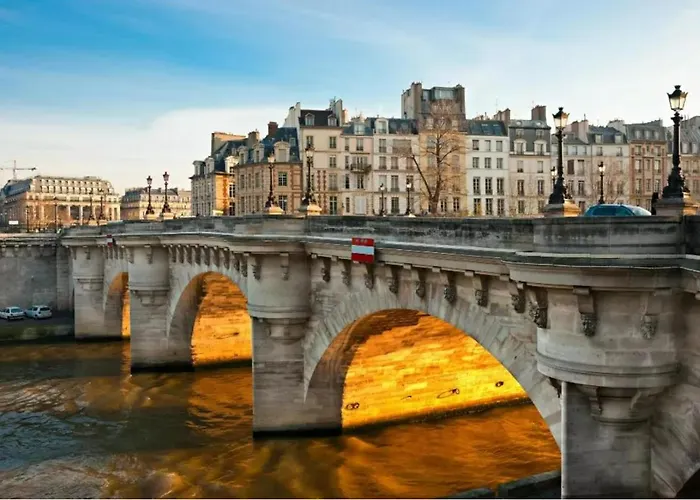 Unforgettable Stay In The Heart Of Paris