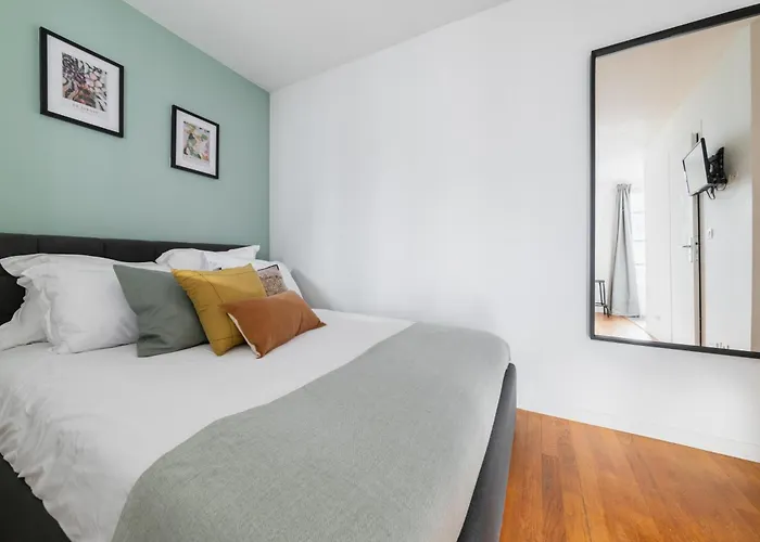 Cosy Apt Batignoles