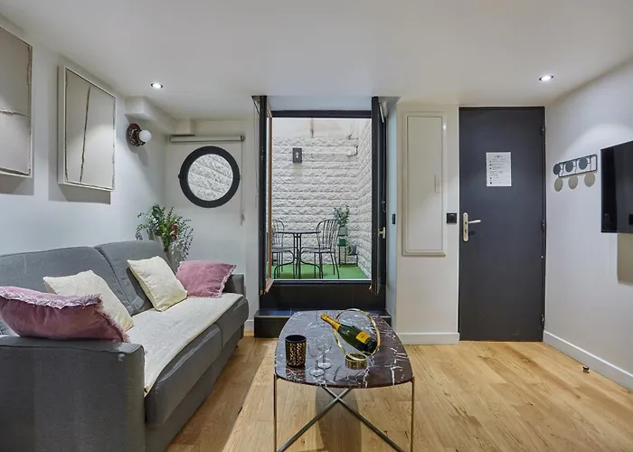 Apartment St Honore By Studio Prestige