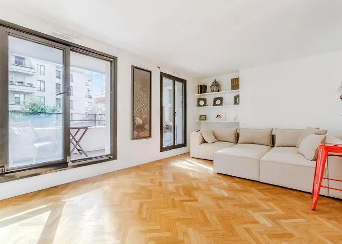 Grand Studio Moderne Tour Eiffel