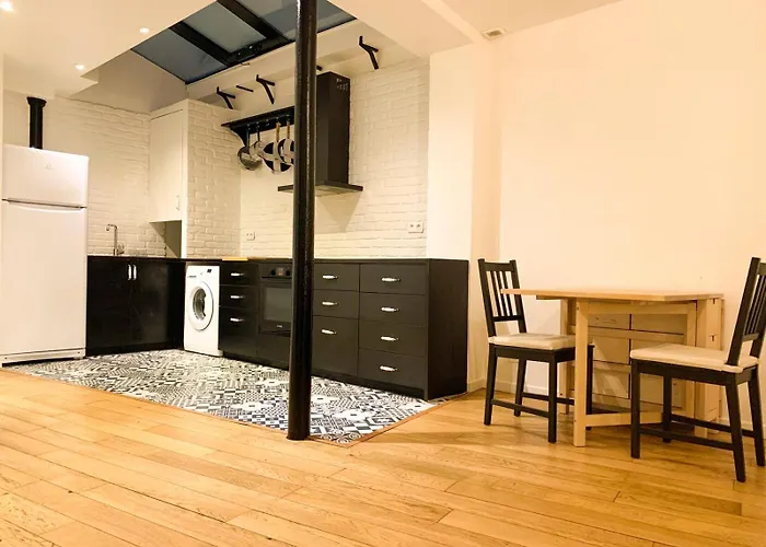 Grand Appartement Paris 10