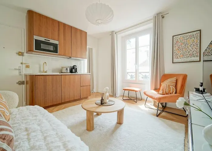 Appartement T2 Luxueux Invalides 2 Voyageurs