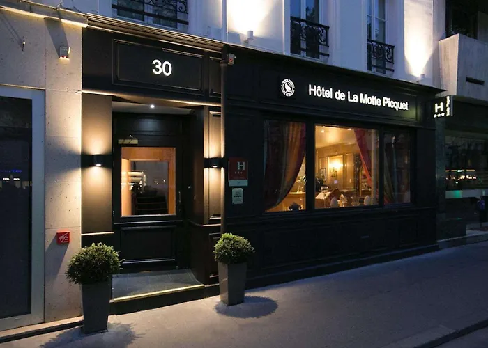 Hotel De La Motte Picquet