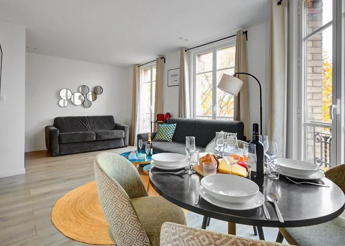 153 Suite Mylene Superb 1 BDR APT Paris