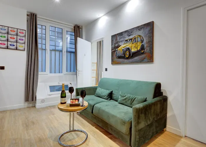 Bluestay 37 - Superb Apartment