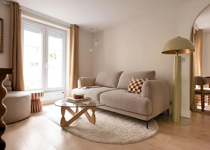 4P 1Br - Fully Renovated - Step From Place Vendome