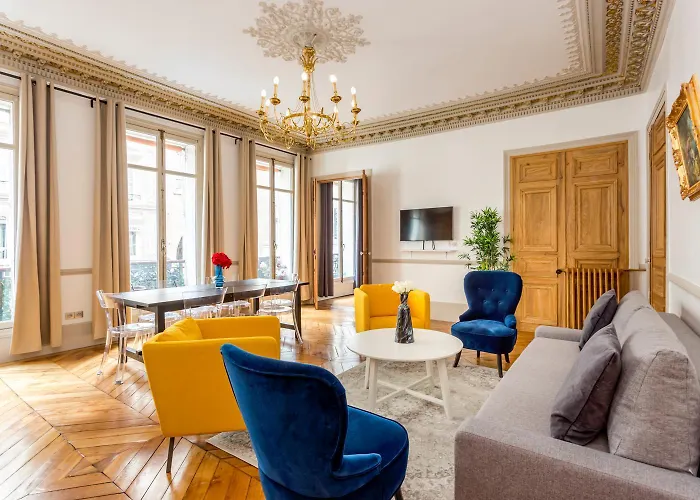 Cozy Apartment - Opera - Castellane