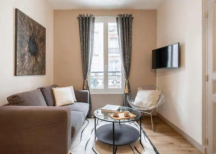 Family Apartment In Paris