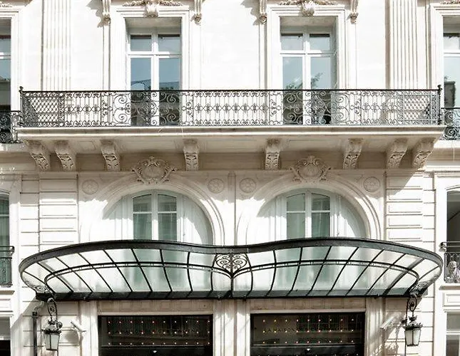 La Maison Champs Elysees