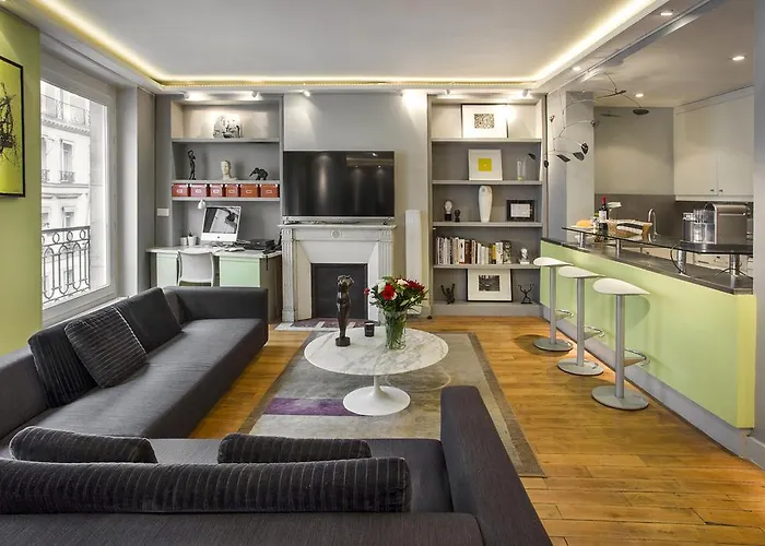 Faubourg Chic