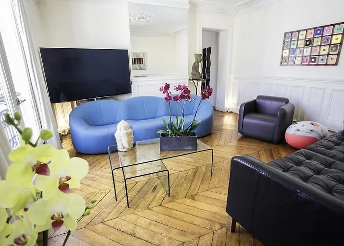 Luxury Apartment In Paris Center - Louvre Museum