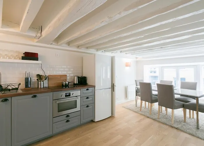 Lafayette Private Apartment