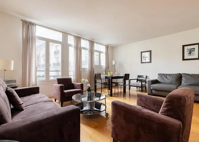 Private Apartments - Parc Monceau Collection