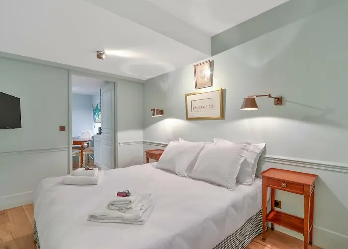 Pick A Flat\'S Apartments In Saint Germain - Paul-Louis Courier