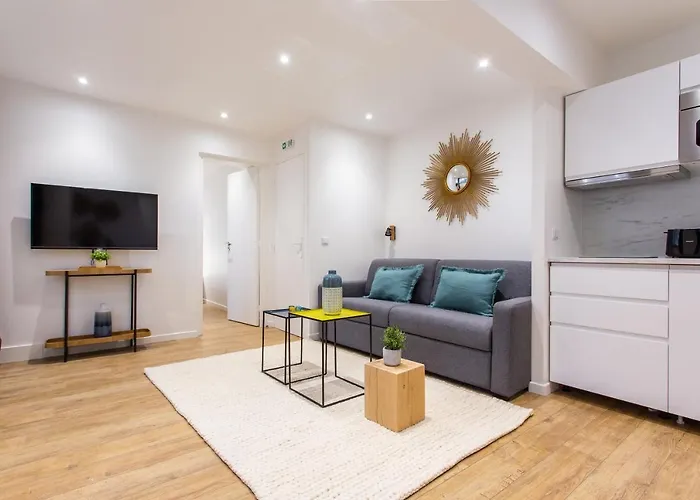 Cmg Residence Montmartre - Cottages