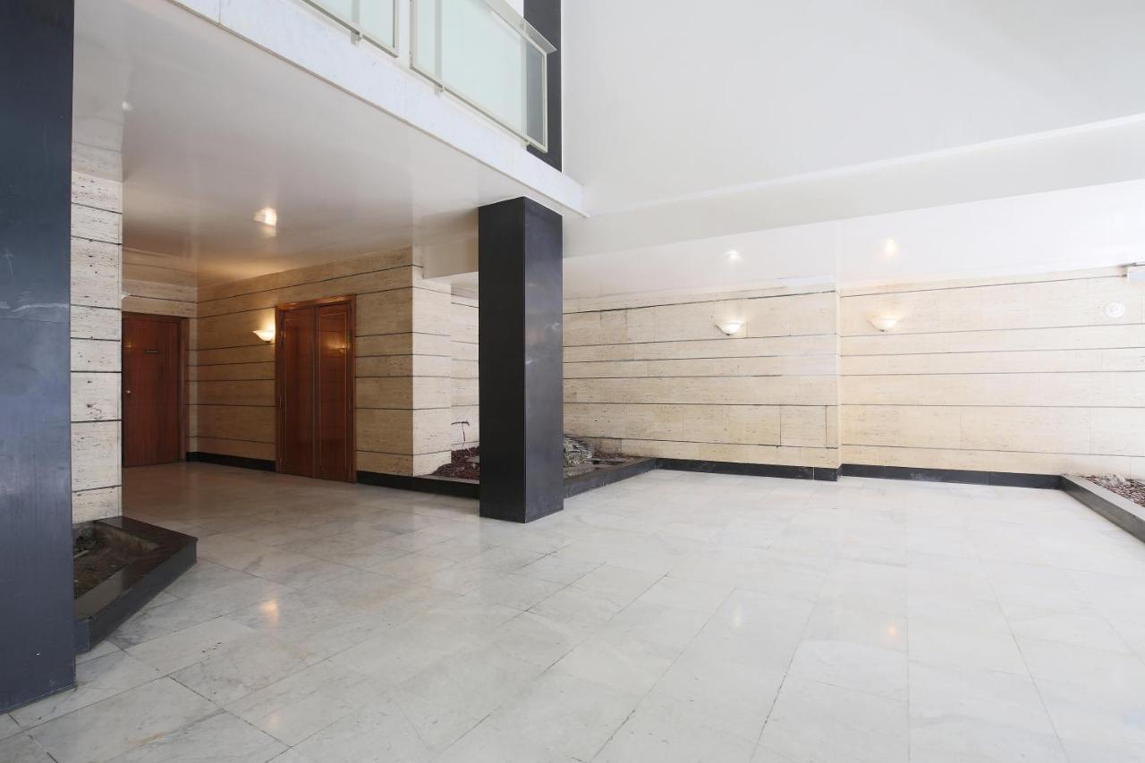 Appartement Studio Rue De Ponthieu Paris