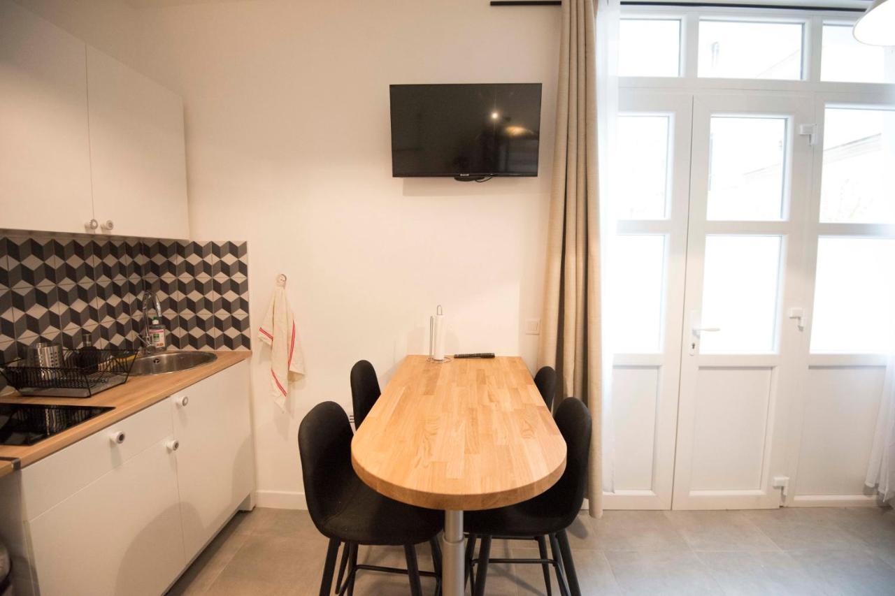 Apartment Functional Near Montmartre Paris