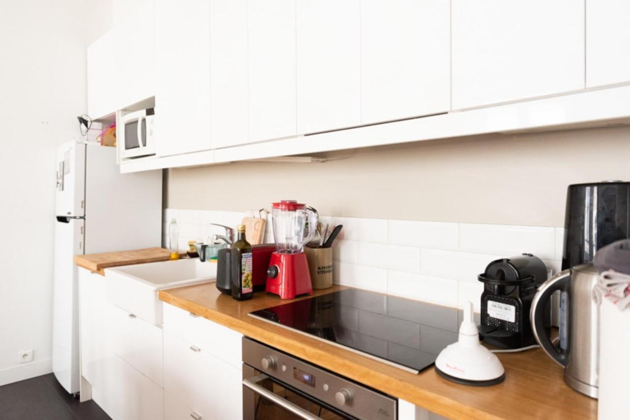 Well Located Bright And Quiet Appartement Paris