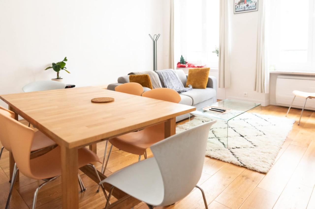 Well Located Bright And Quiet Appartement Paris