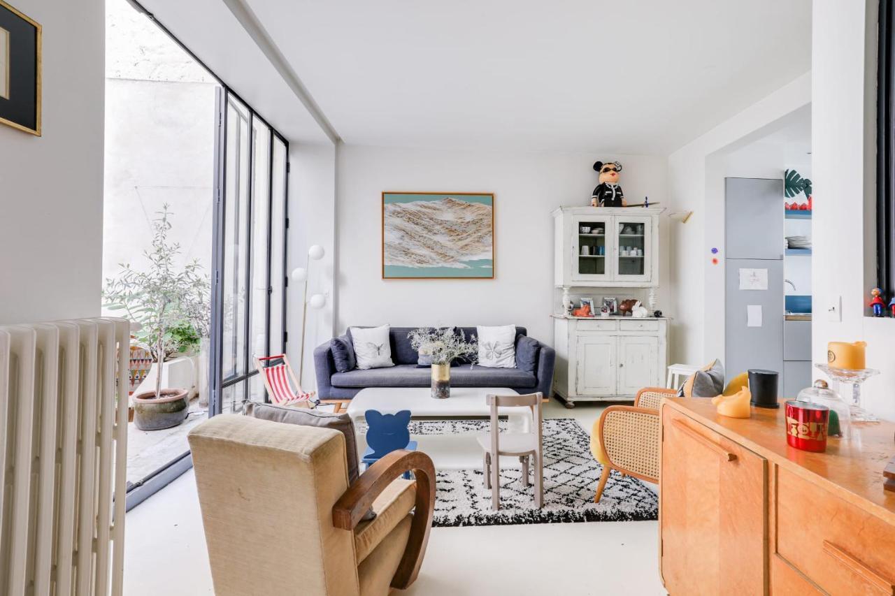 Sumptuous House With Patio * Paris