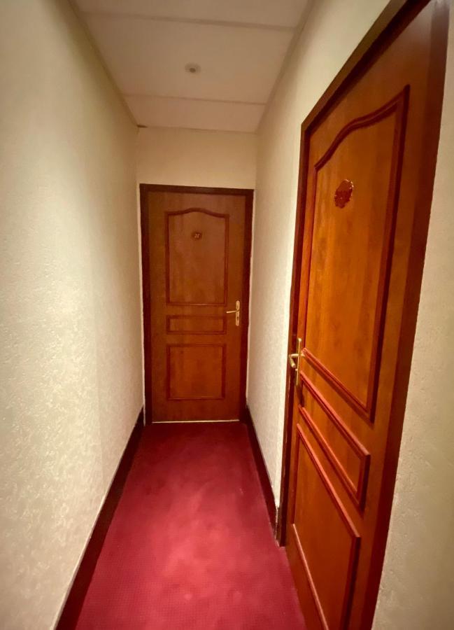 Hotel Studia Paris